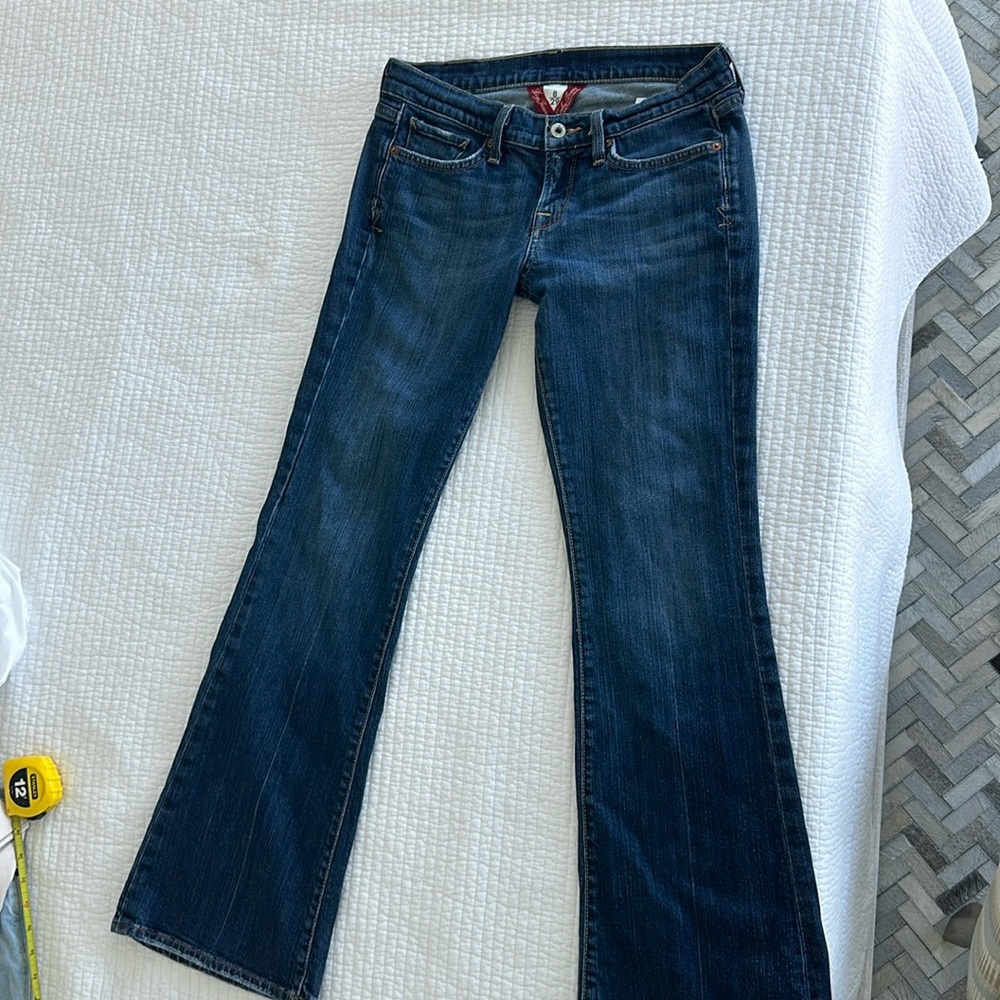 Lucky brand Zoe flare leg jeans size 8/29